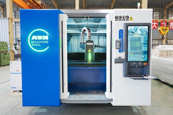 ULE-3015 12kW Laser Cutting Machine